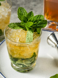 Kentucky Derby Drink Ideas (Plus Some Food, Too!)